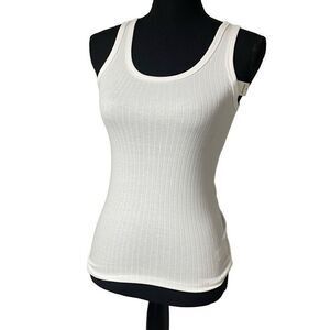 Aerie White Ribbed Round Neckline Tank